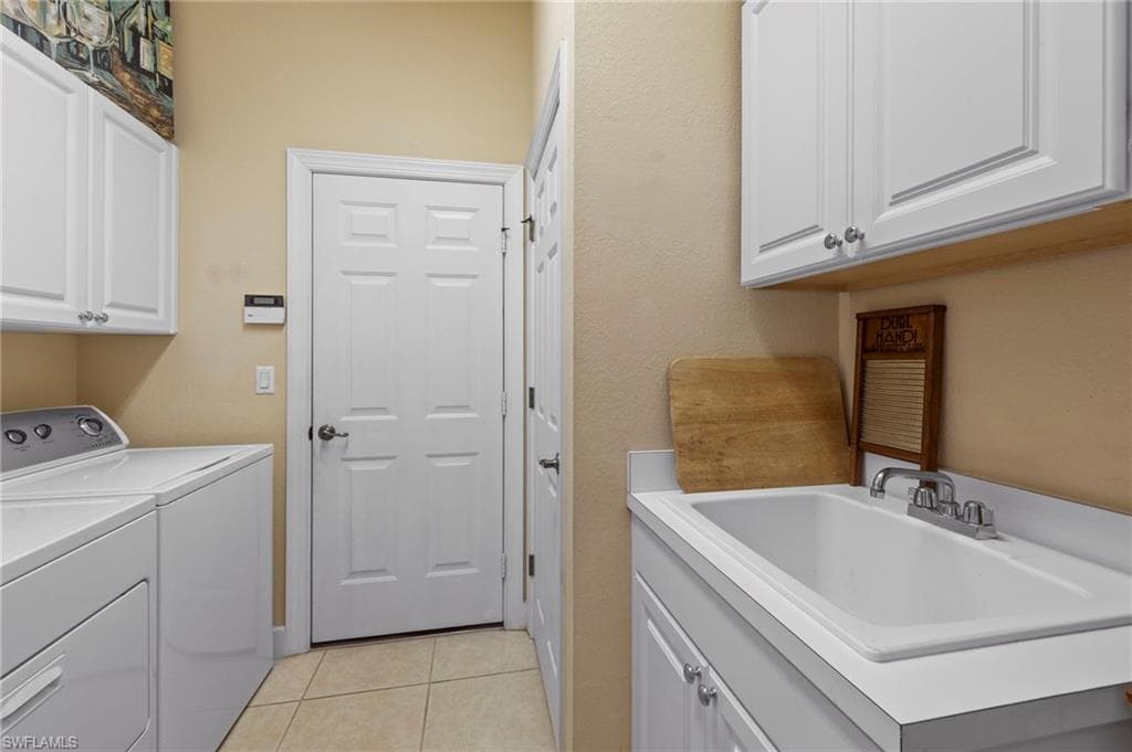 20042 Buttermere CT, ESTERO FL 33928-21