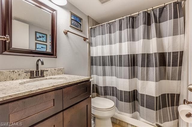 4290 Gulfstream DR # 4, NAPLES FL 34112-16