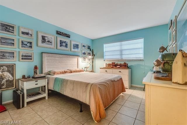 4290 Gulfstream DR # 4, NAPLES FL 34112-8