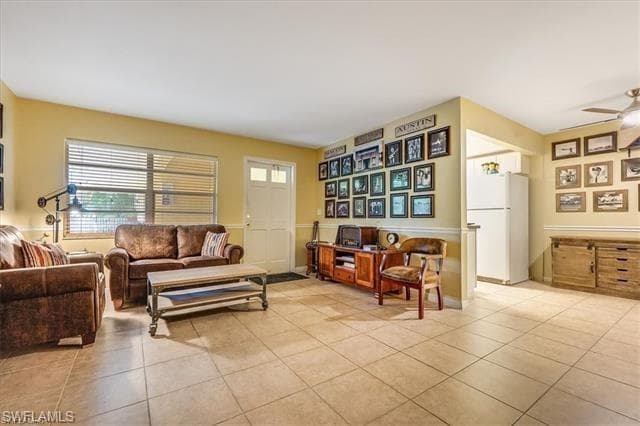 4290 Gulfstream DR # 4, NAPLES FL 34112-7