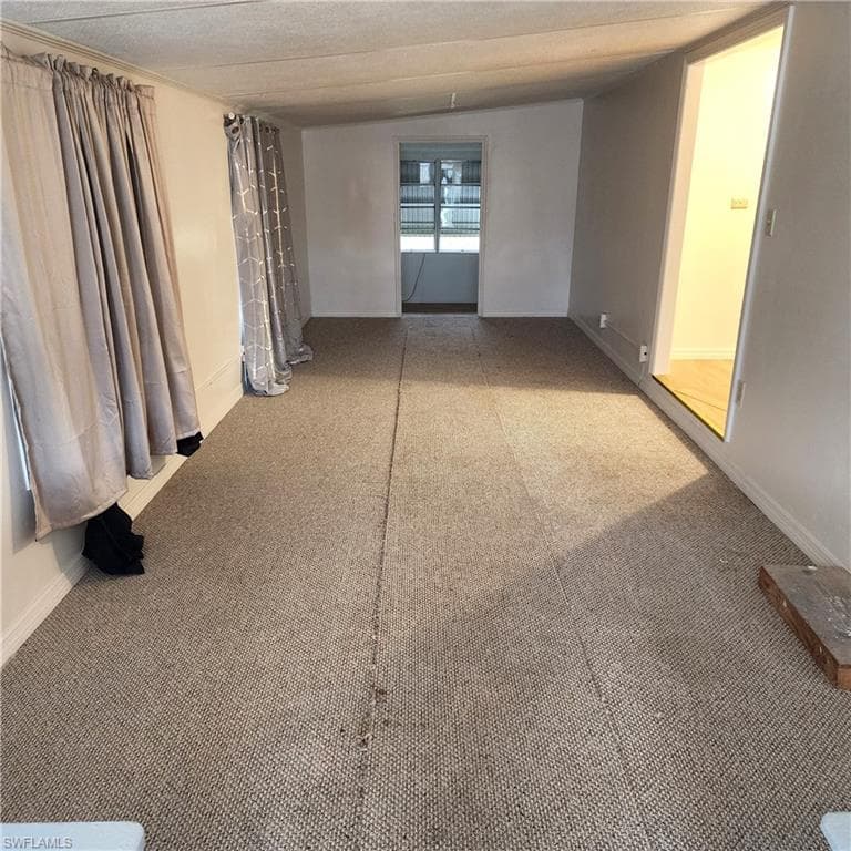 110 Gaslight AVE, NORTH FORT MYERS FL 33917-5