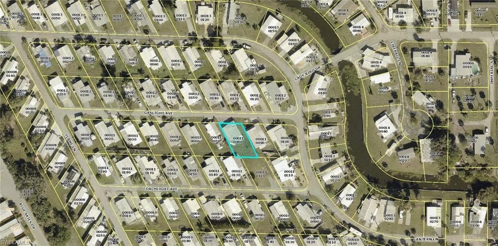 110 Gaslight AVE, NORTH FORT MYERS FL 33917-20