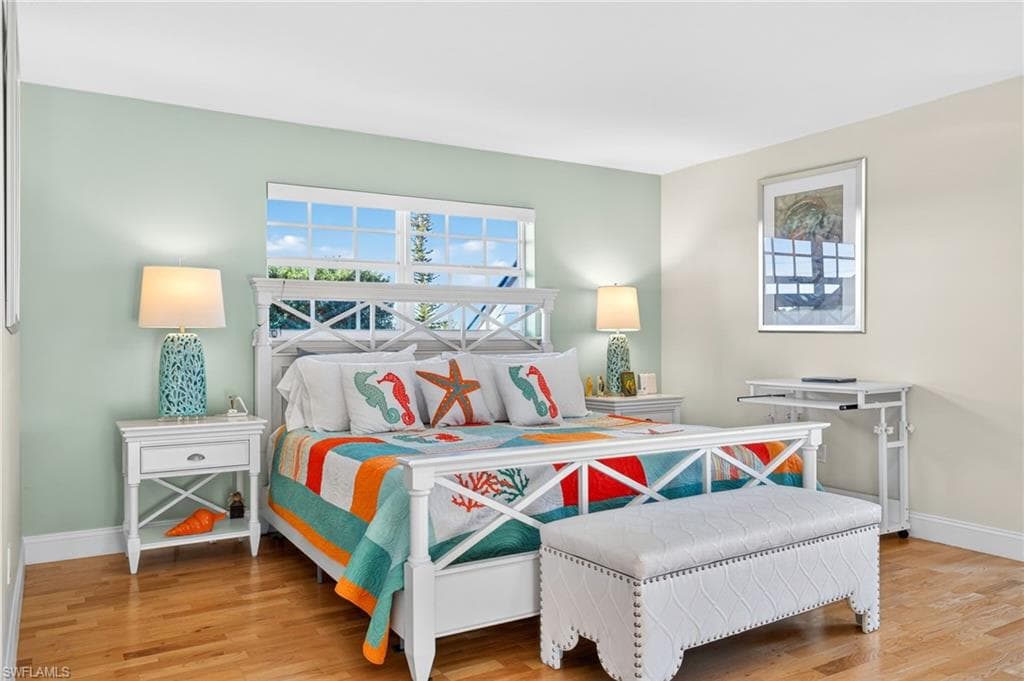 1141 Paper Fig CT, SANIBEL FL 33957-22