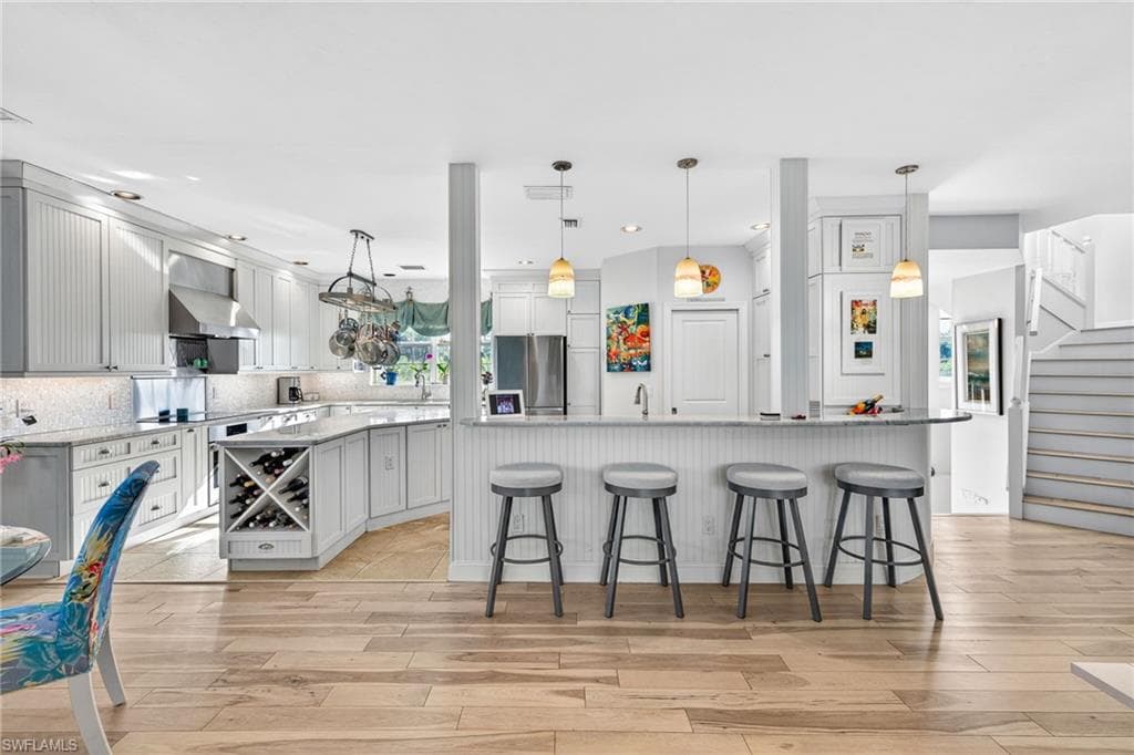 1141 Paper Fig CT, SANIBEL FL 33957-19