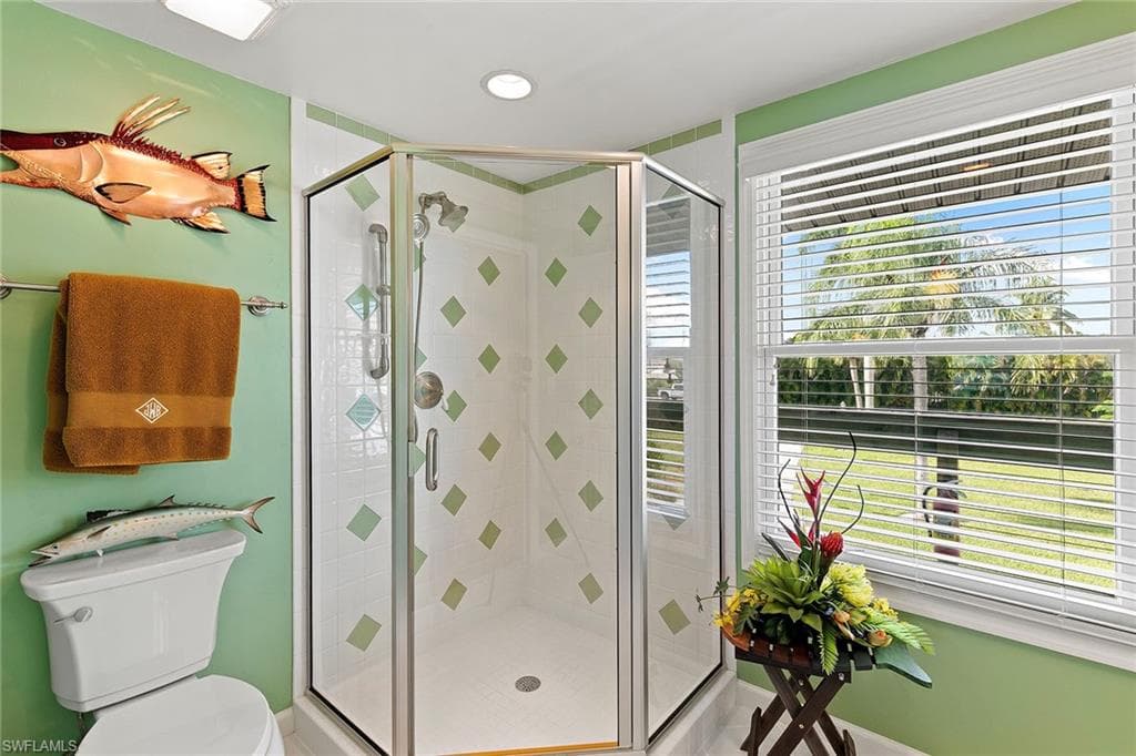 611 Palm AVE # H36, GOODLAND FL 34140-23