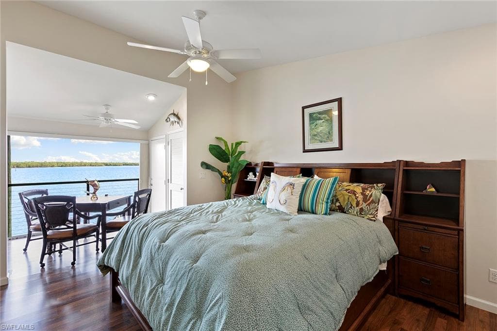 611 Palm AVE # H36, GOODLAND FL 34140-17