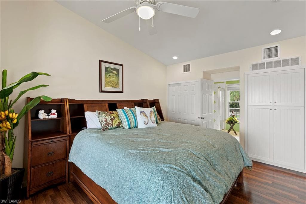 611 Palm AVE # H36, GOODLAND FL 34140-20