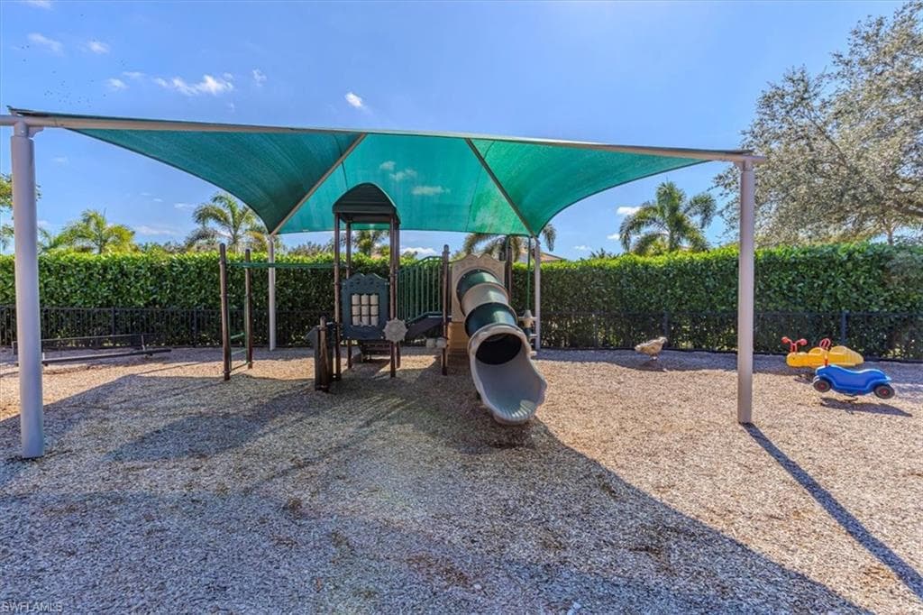 2772 Orange Grove TRL, NAPLES FL 34120-29