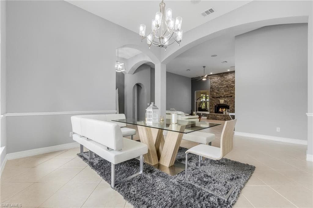 160 Logan BLVD S-5