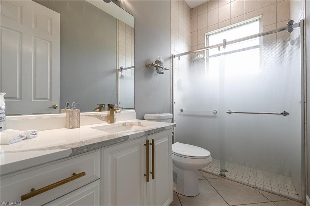 160 Logan BLVD S-19