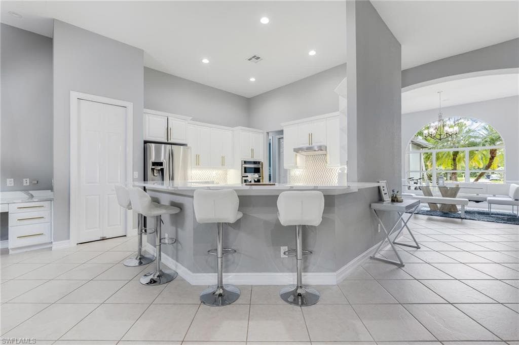 160 Logan BLVD S-7