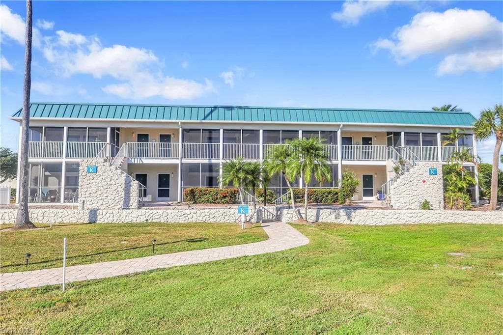 827 E Gulf DR K8-1