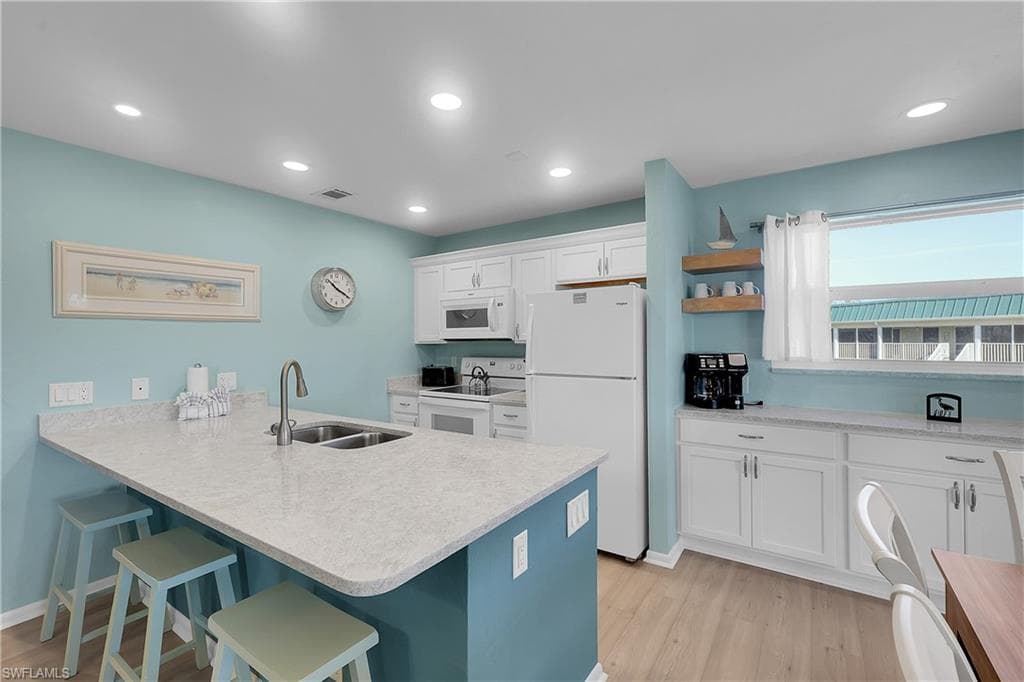 827 E Gulf DR K8-12