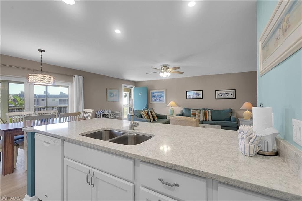 827 E Gulf DR K8-15