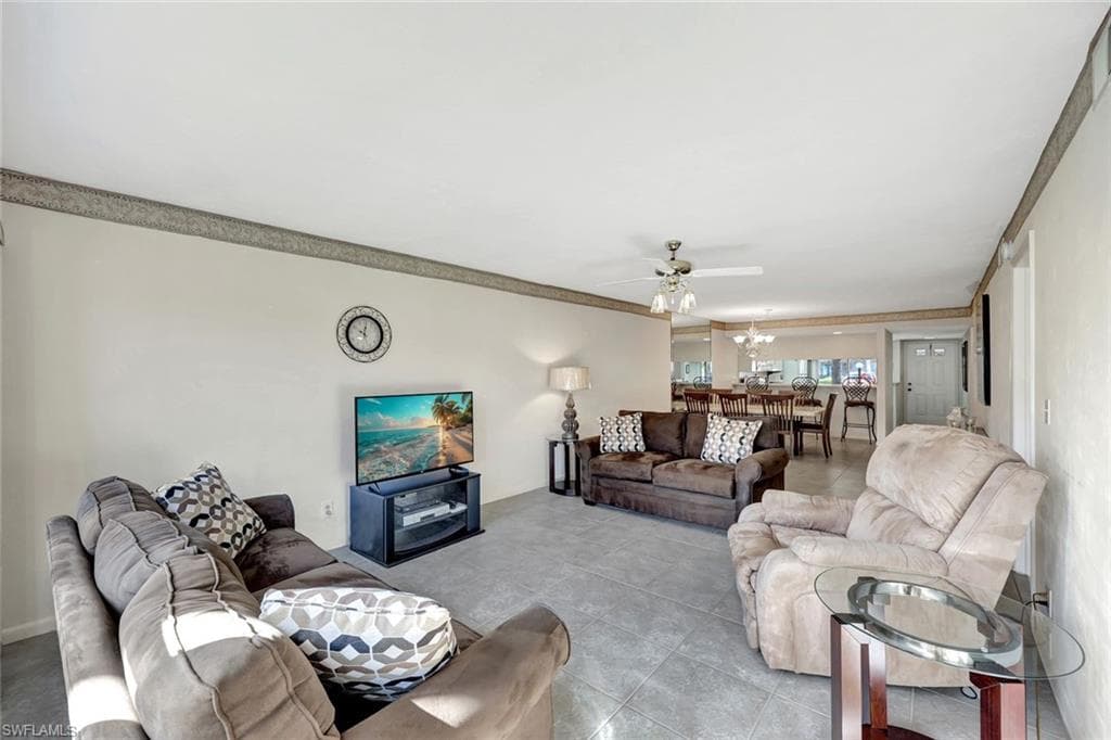 4150 Looking Glass LN # 5, NAPLES FL 34112-1