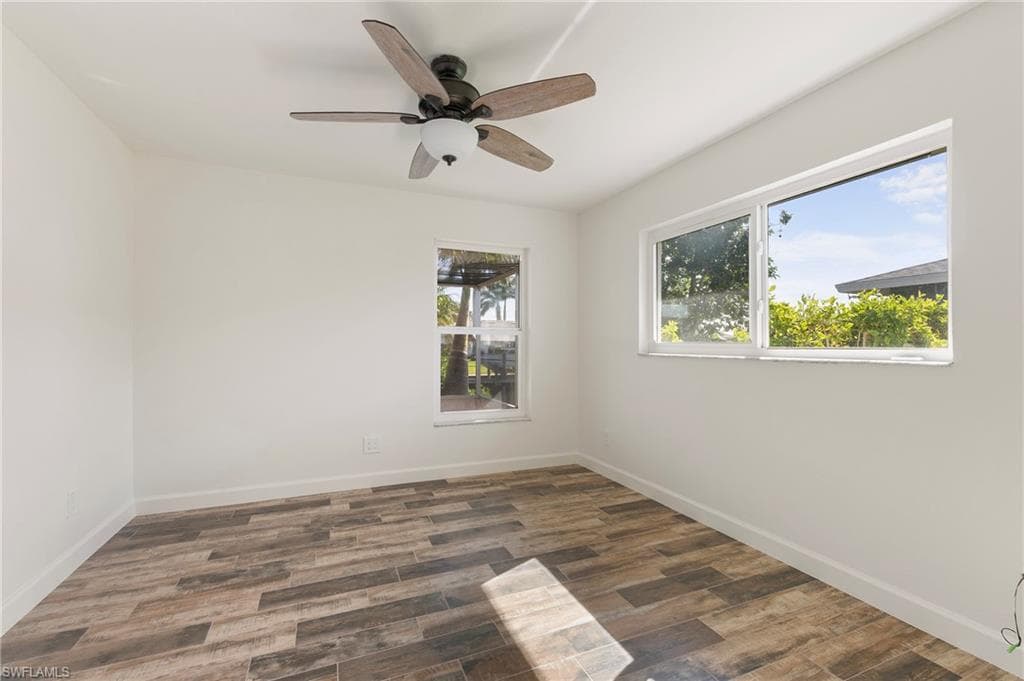 4548 Gulf AVE, NORTH FORT MYERS FL 33903-18