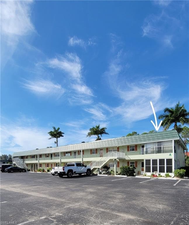 300 Valley Stream Dr # A7, NAPLES FL 34113-9