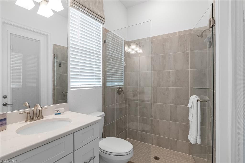 13974 Blue Bay CIR, FORT MYERS FL 33913-38