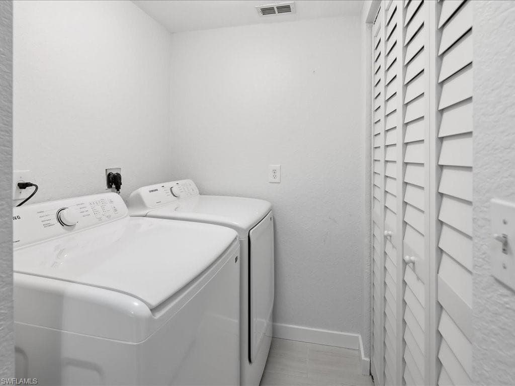 27103 Matheson AVE # 102, BONITA SPRINGS FL 34135-11