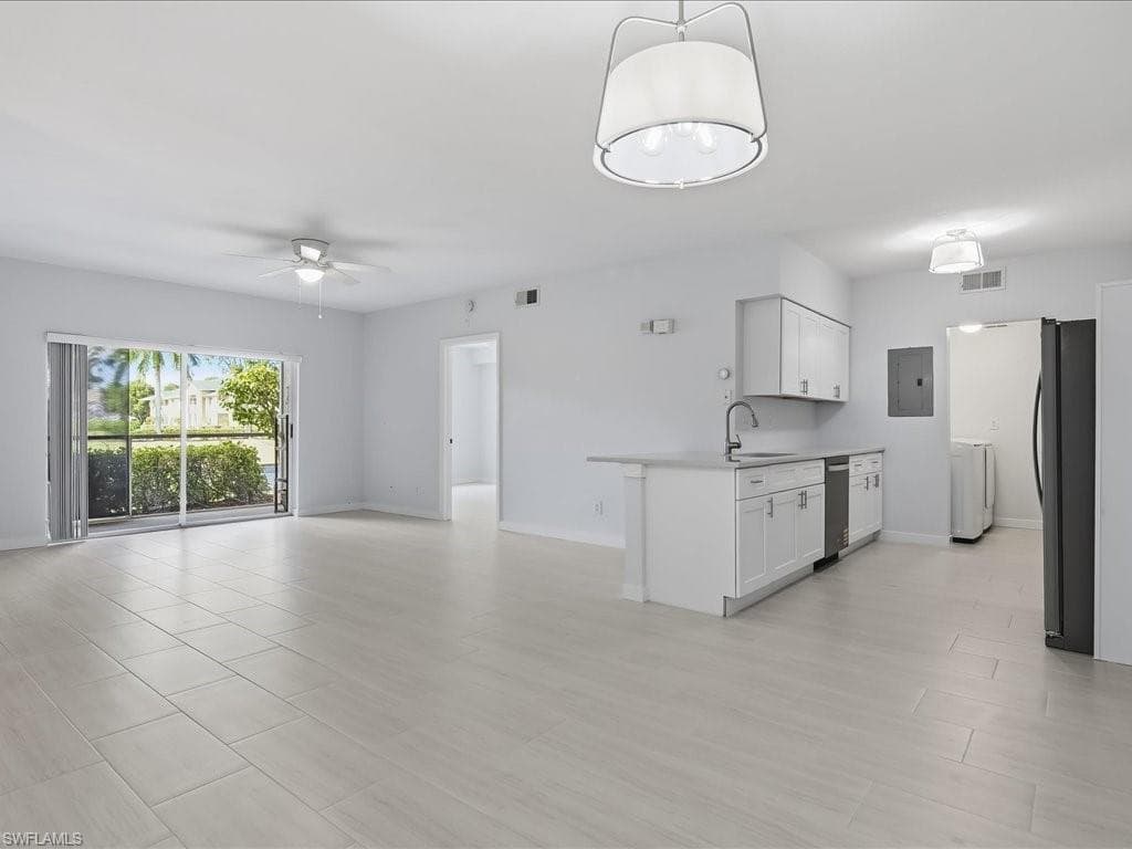 27103 Matheson AVE # 102, BONITA SPRINGS FL 34135-2