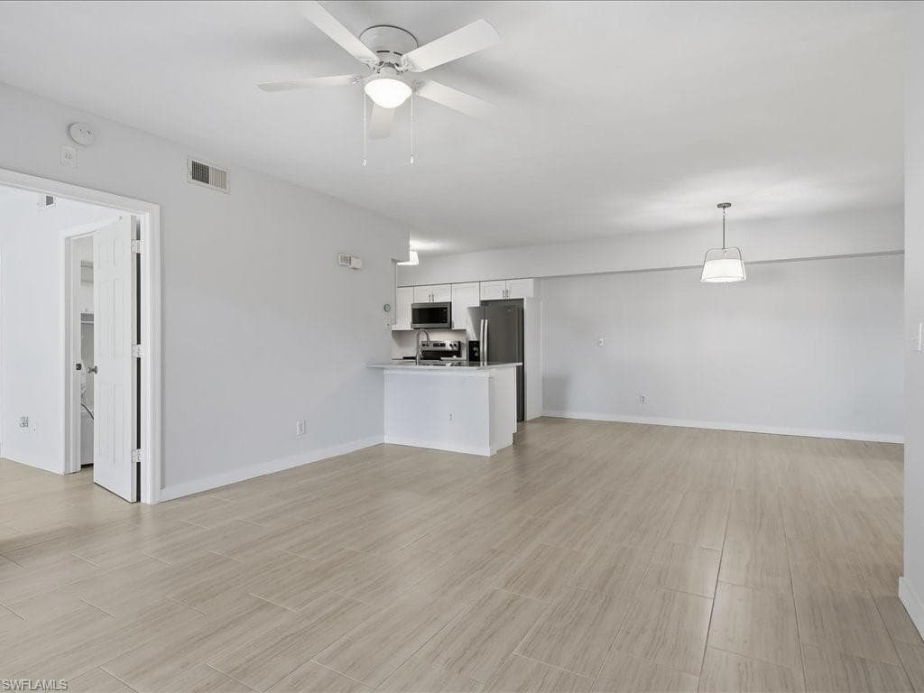 27103 Matheson AVE # 102, BONITA SPRINGS FL 34135-7