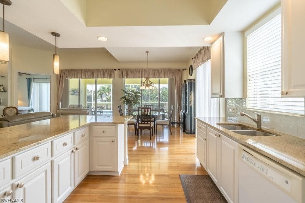 7687 Hernando CT, NAPLES FL 34114-3