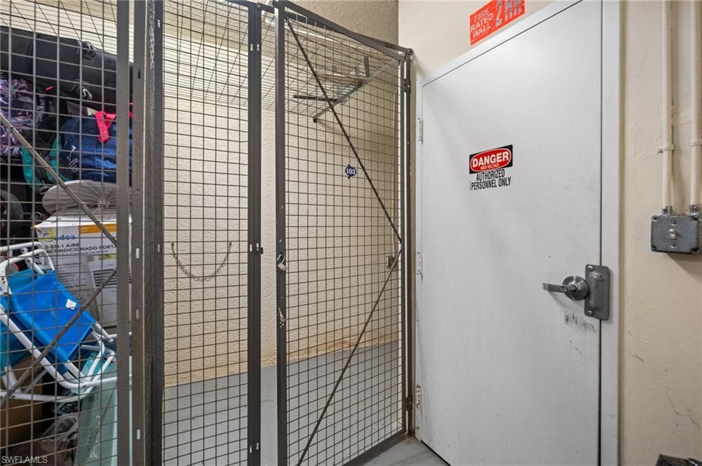 4520 Botanical Place CIR # 103, NAPLES FL 34112-14