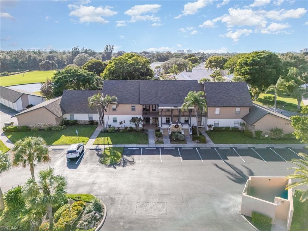 1530 Imperial Golf Course BLVD # 322, NAPLES FL 34110-27