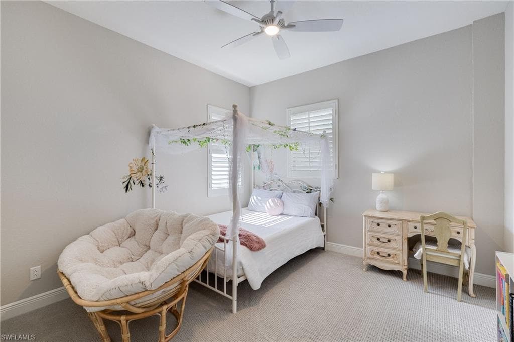 1626 Serrano CIR, NAPLES FL 34105-23