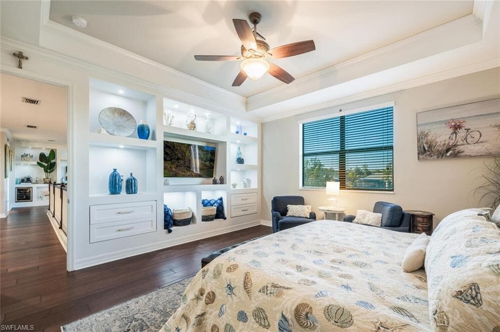 2115 Antigua LN, NAPLES FL 34120-21