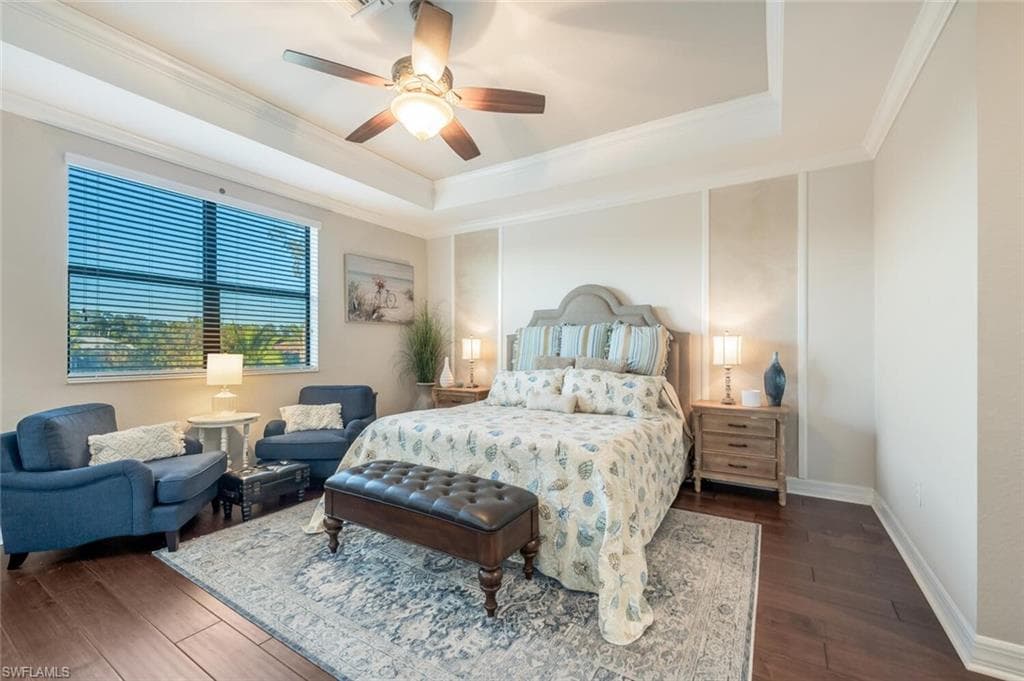 2115 Antigua LN, NAPLES FL 34120-20
