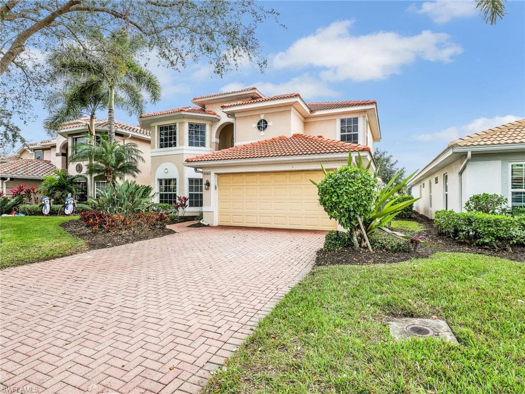 9085 Astonia WAY, ESTERO FL 33967-1