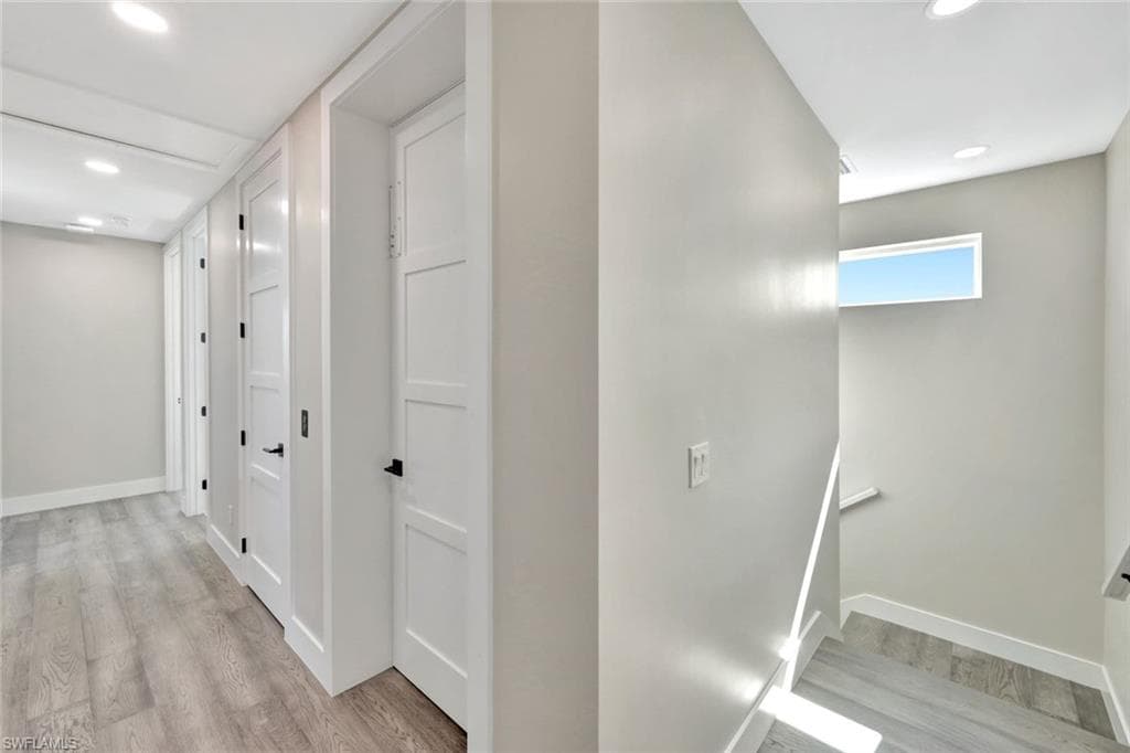 1044 Fish Crow RD-23