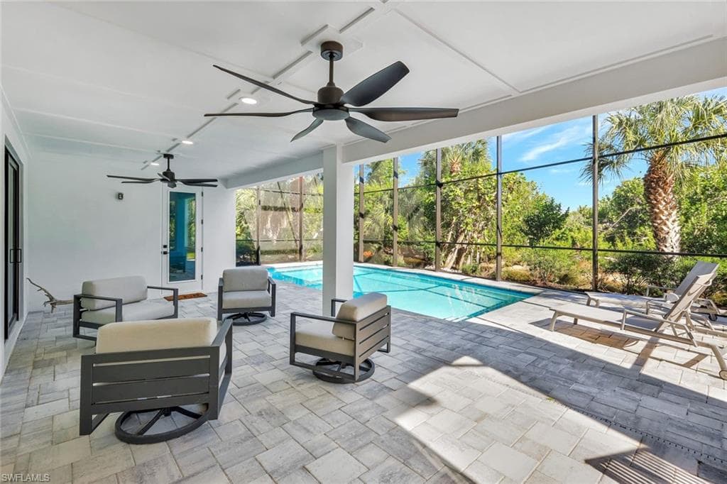 1044 Fish Crow RD-33