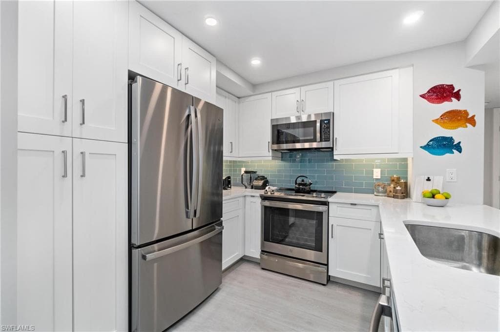 380 Seaview CT # 1209, MARCO ISLAND FL 34145-13