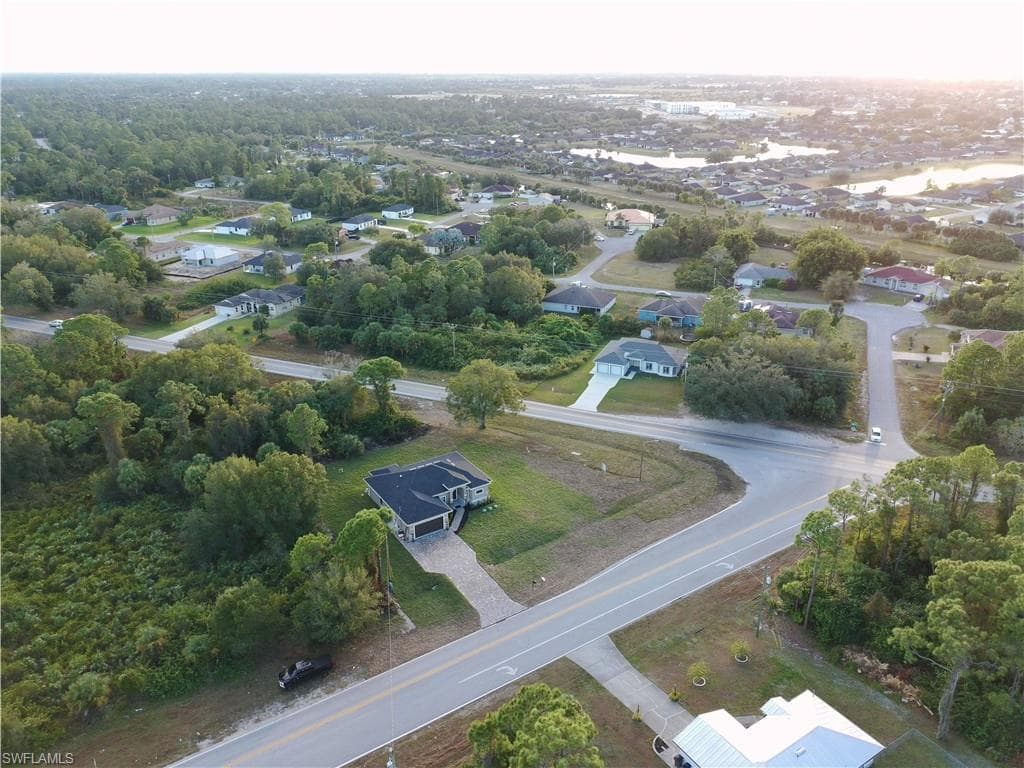 810 Sentinela BLVD, LEHIGH ACRES FL 33974-32