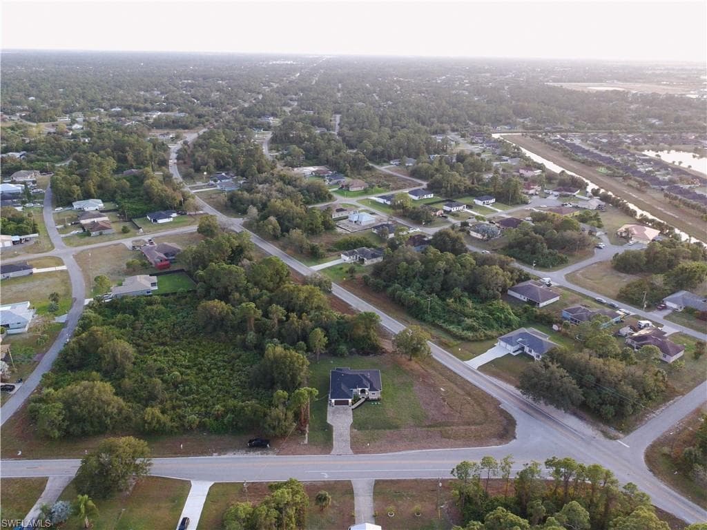 810 Sentinela BLVD, LEHIGH ACRES FL 33974-36