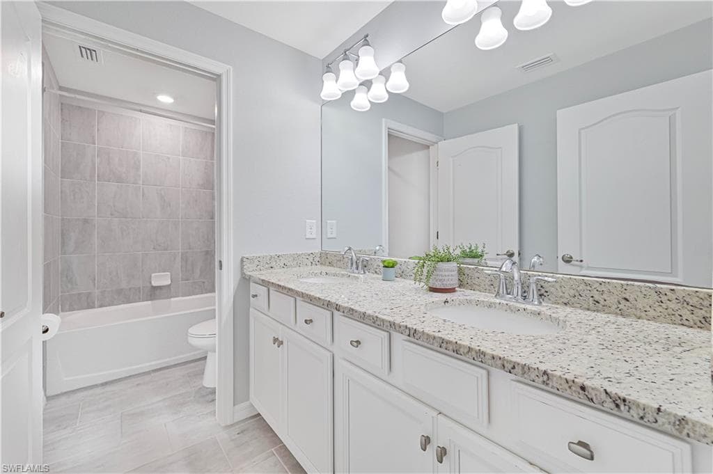 19828 Beechcrest PL, ESTERO FL 33928-38