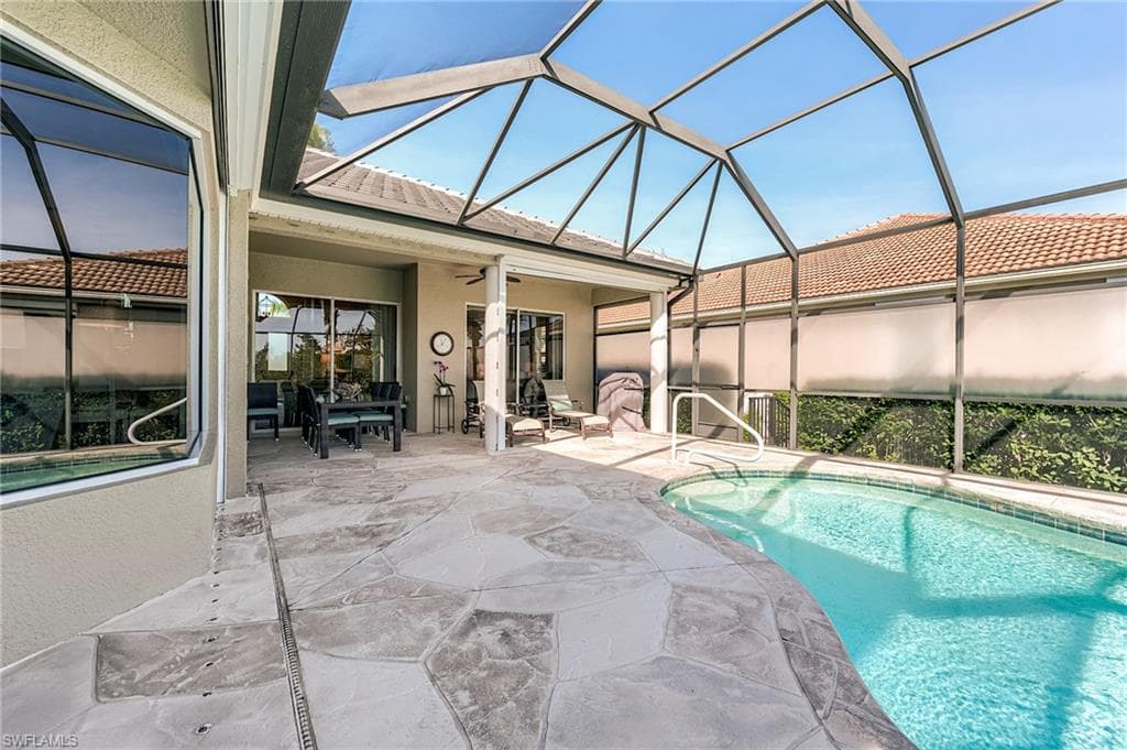 8782 New Castle DR, FORT MYERS FL 33908-6