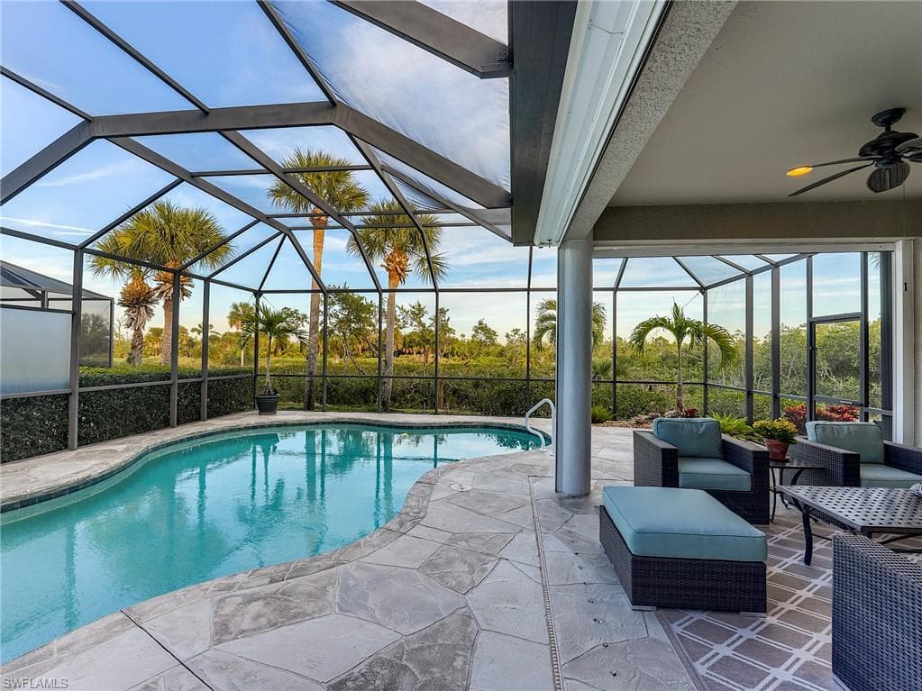 8782 New Castle DR, FORT MYERS FL 33908-32