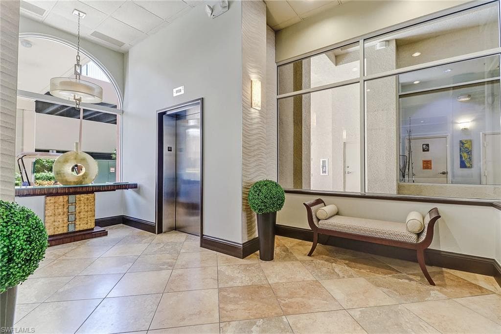 401 Bayfront PL # 3207, NAPLES FL 34102-20