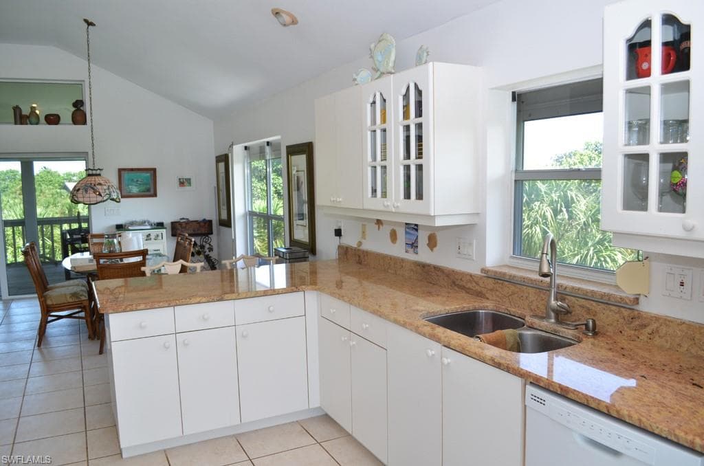 4551 Bartlett PKWY-6