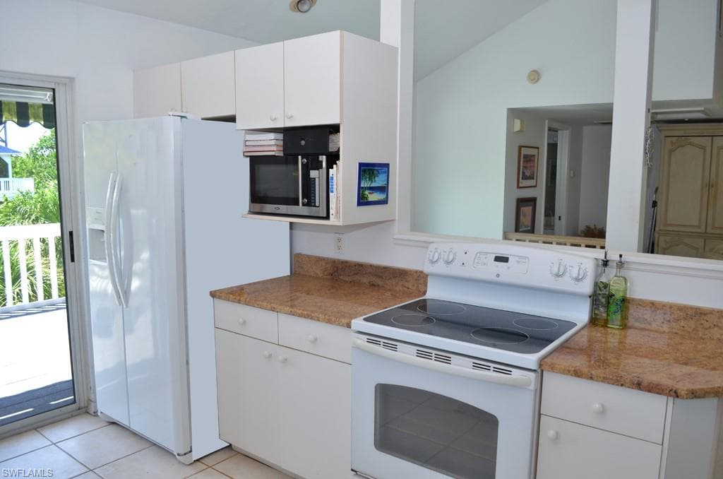 4551 Bartlett PKWY-8