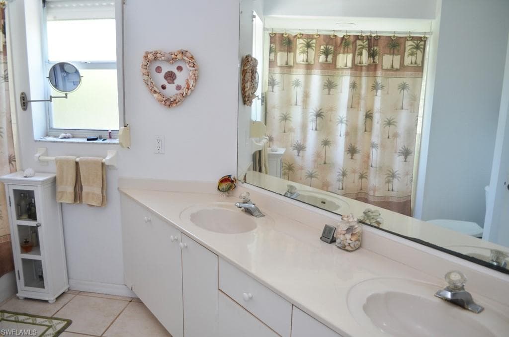 4551 Bartlett PKWY-14