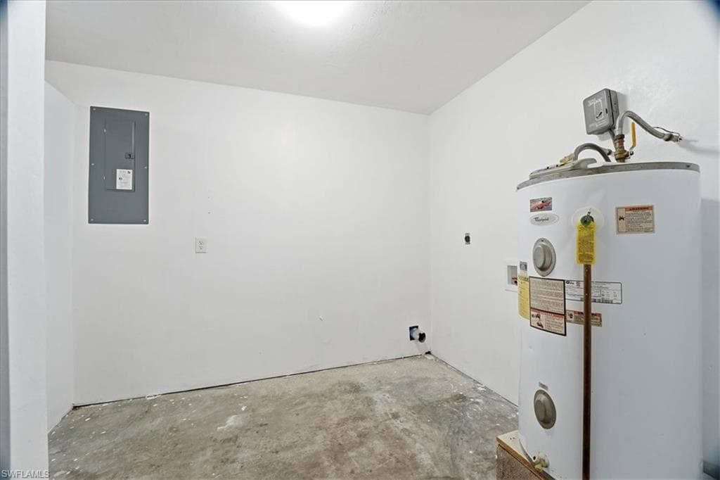 18343 Hawthorne RD, FORT MYERS FL 33967-28