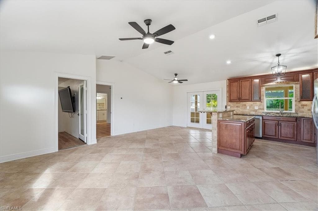 18343 Hawthorne RD, FORT MYERS FL 33967-7