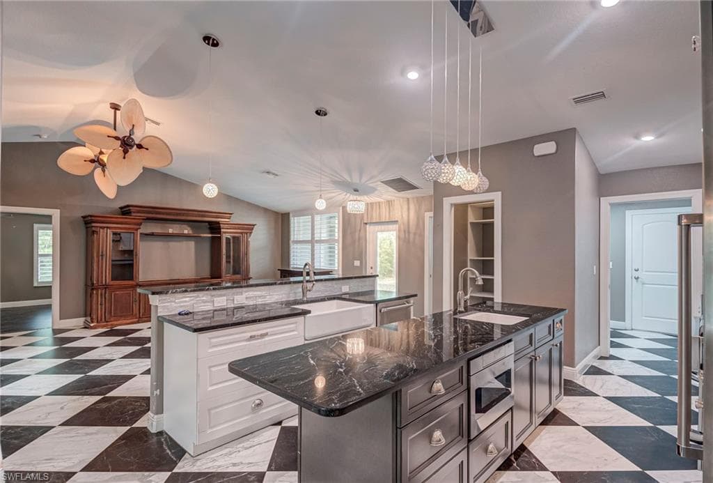 14110 Briar LN, FORT MYERS FL 33913-6