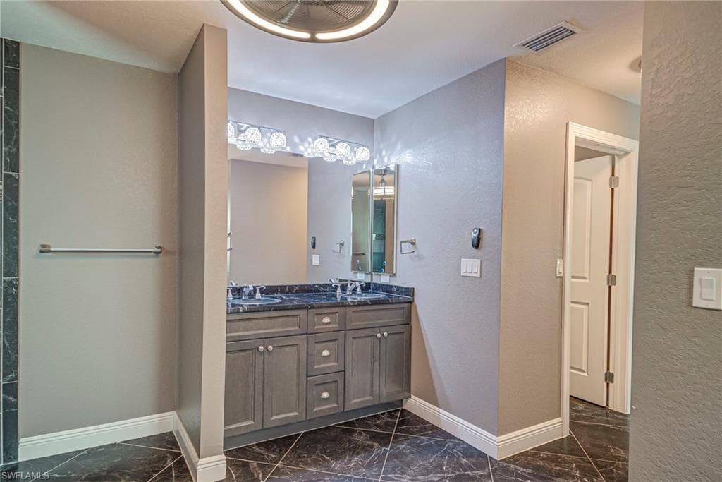 14110 Briar LN, FORT MYERS FL 33913-17