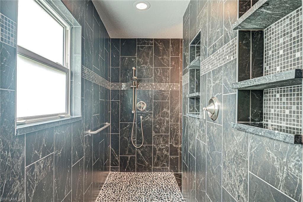 14110 Briar LN, FORT MYERS FL 33913-18