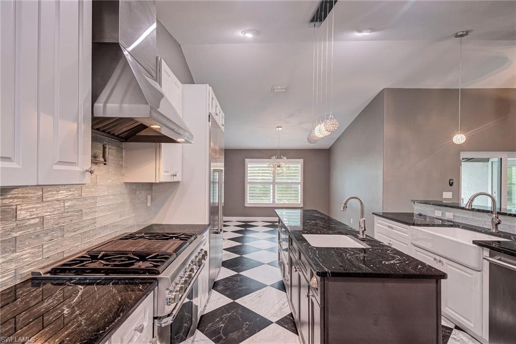 14110 Briar LN, FORT MYERS FL 33913-7